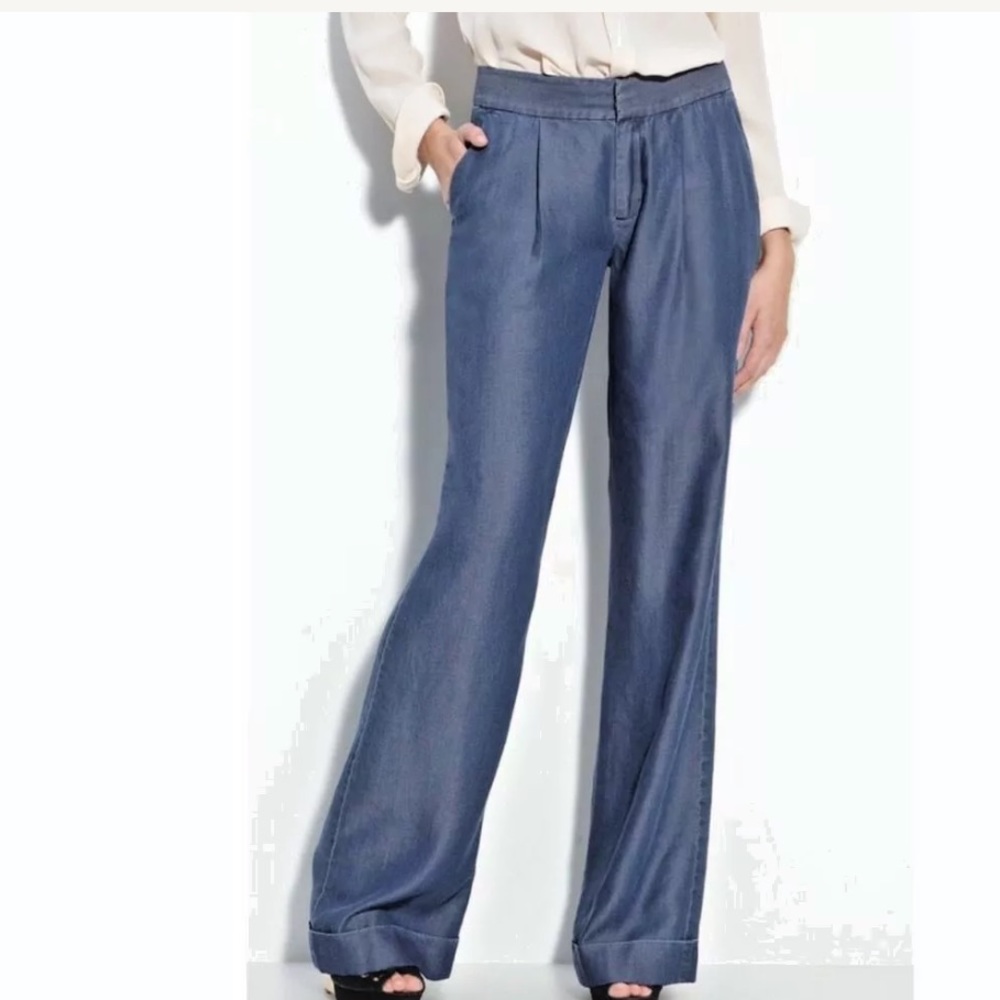 🎉HP 🎉SEVENTY TWO CHANGES Wide Leg Jeans Flare